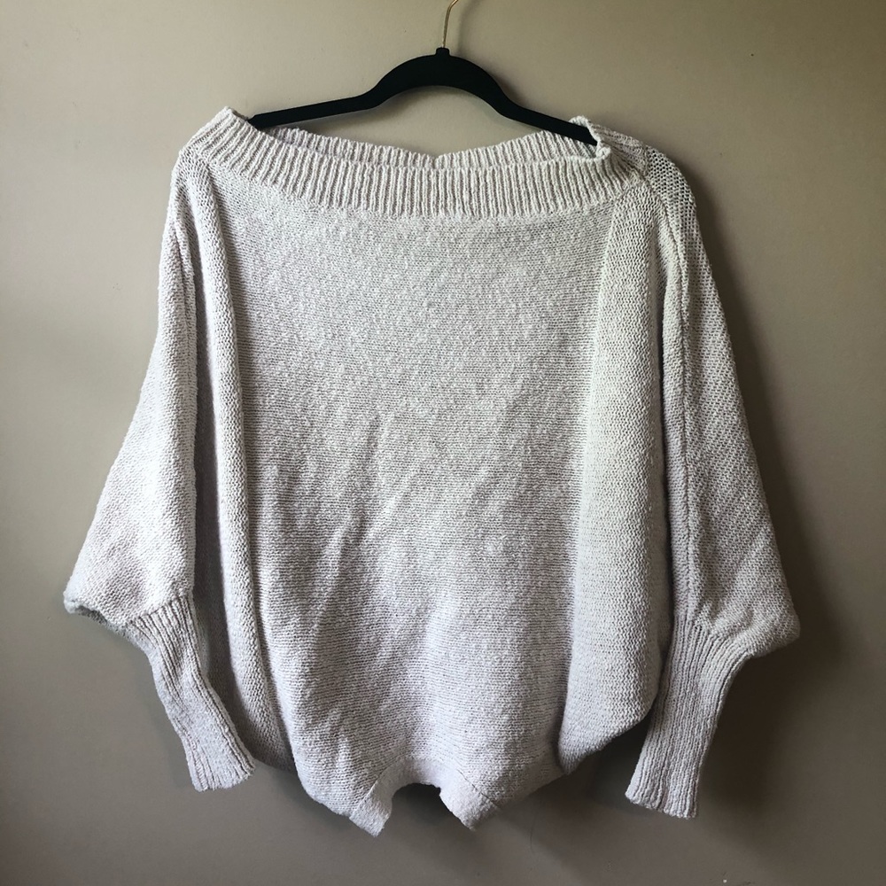 BRAND NEW WORN ONCE shoulder cream colored sweater